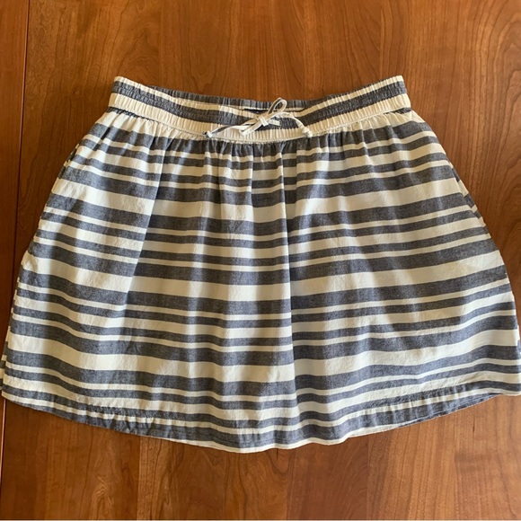 Gap Striped Blue / Off White Skirt Ladies Medium - Picture 2 of 10